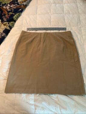 Pull on pencil skirt with lots of stretch